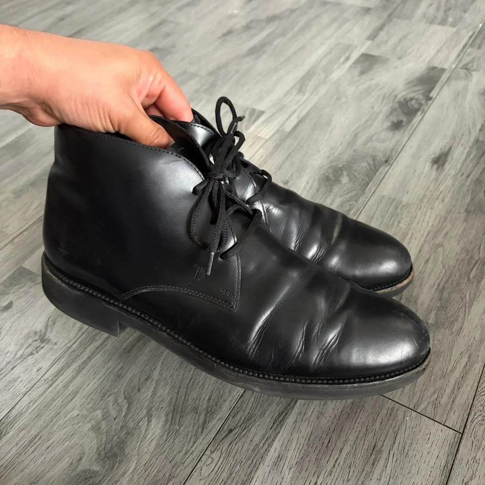 Tod's Black Leather Chukka Boots